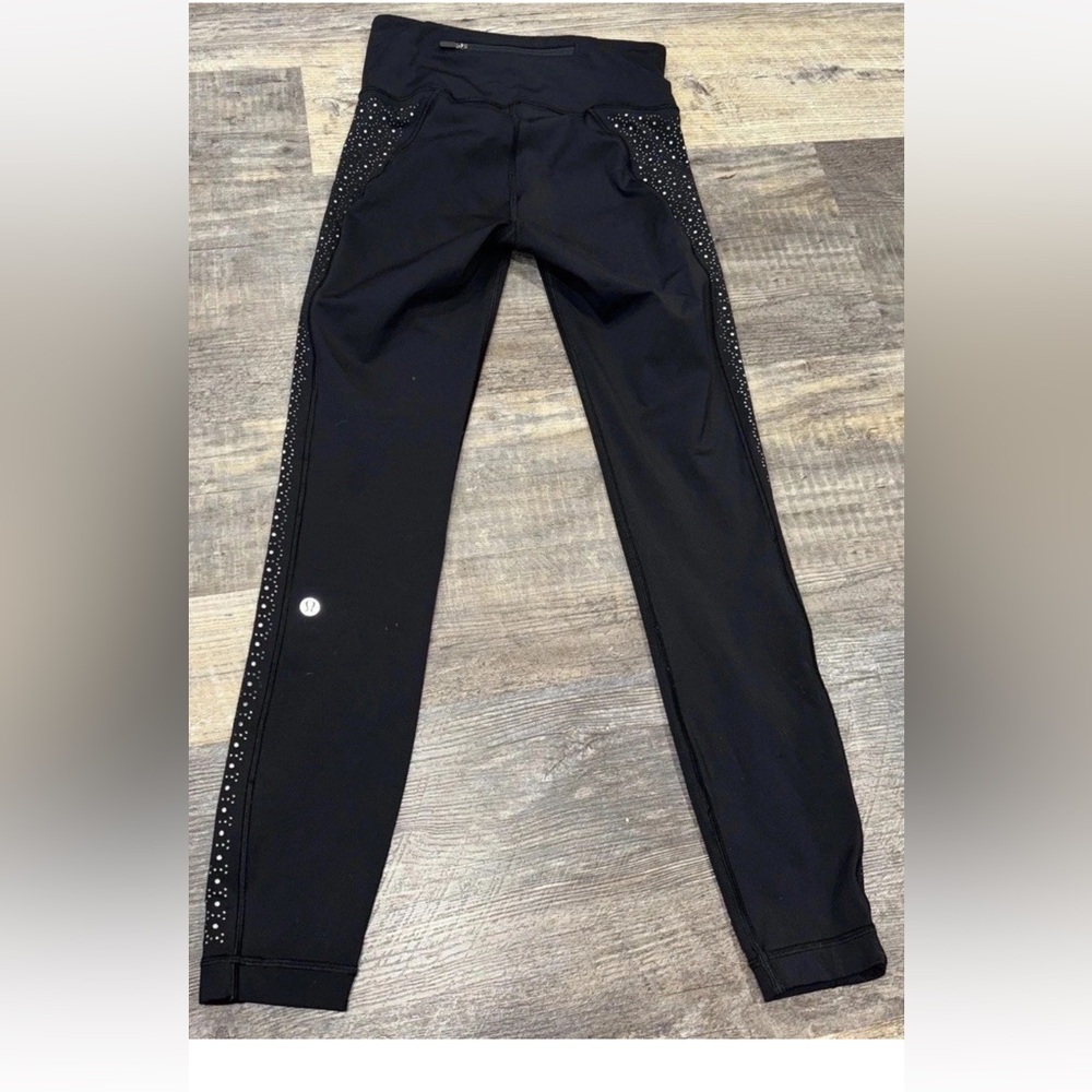 Lululemon Leggings Size 4 Black White Cutouts Length 34.5” Butter Soft